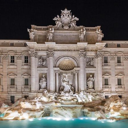 Palace Fontana Di Trevi Loft โรม ภายนอก รูปภาพ