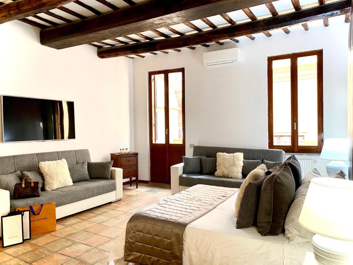 Palace Fontana Di Trevi Loft โรม ภายนอก รูปภาพ